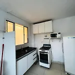 Apto Com 02 Dormitorios Zn Sp